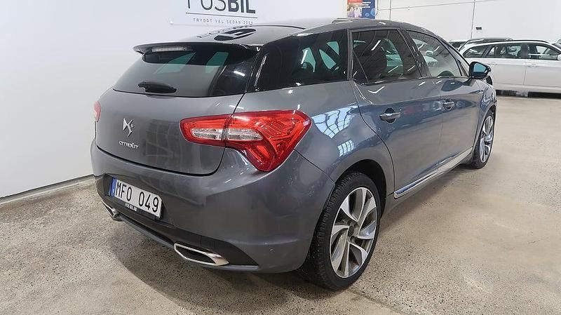 Begagnad Citroën DS5 163 HK (119 kW) 2012 Grå Halvkombi