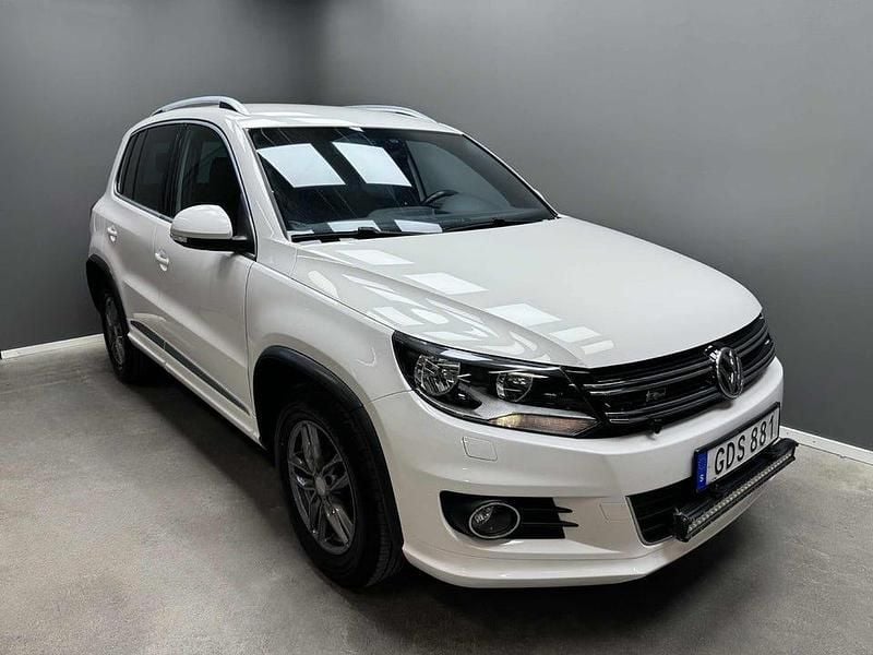 Begagnad VW Tiguan R-line 161 HK (118 kW) 2014 Vit SUV