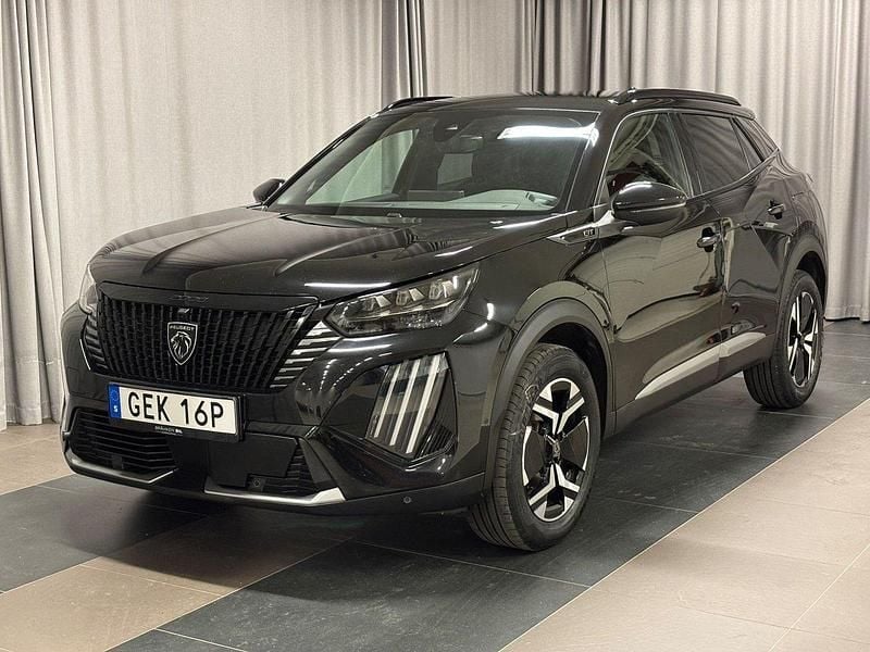 Svart Begagnad 2023 Peugeot 2008 GT SUV | 249 900 kr (Marknadspris) - Bild 1/3