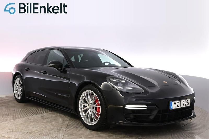 Svart Begagnad 2018 Porsche Panamera GTS Sport Turismo Sedan | 649 900 kr - Bild 1/4