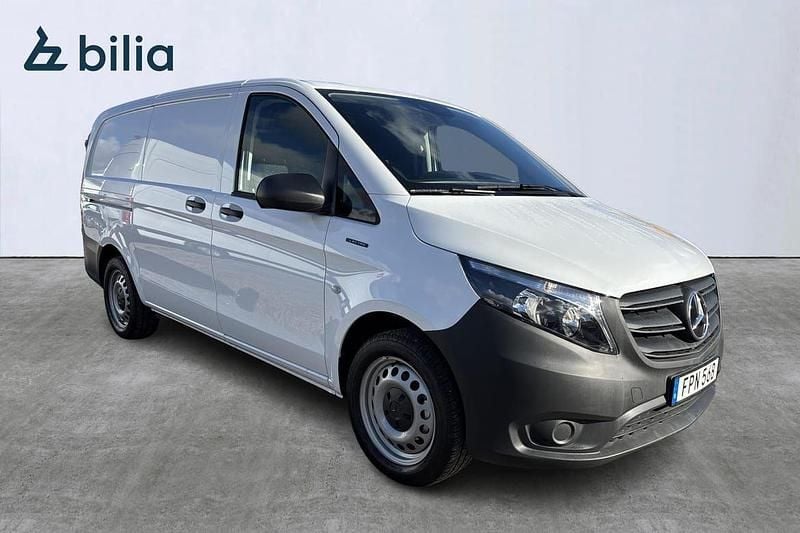 Begagnad Mercedes e-Vito 150 kW (204 HK) 2024 Vit Minibuss