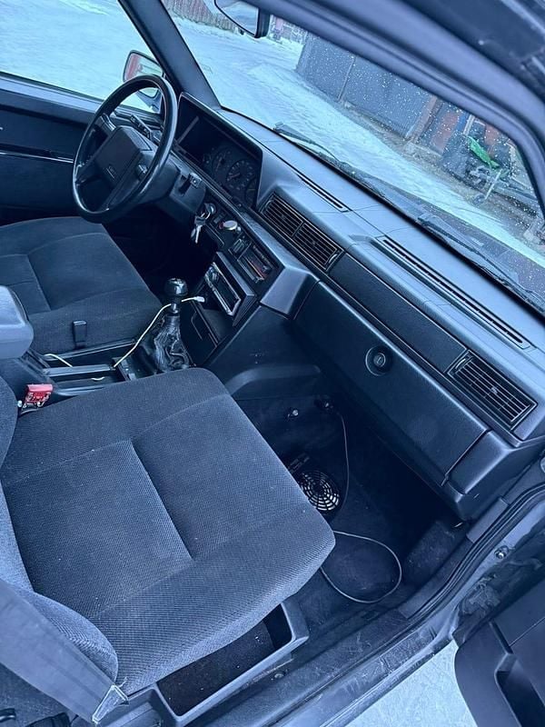 Begagnad Volvo 740 250 HK (183 kW) 1990