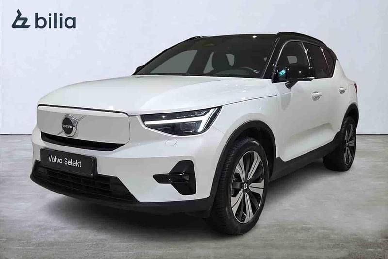 Vit Begagnad 2023 Volvo XC40 Single Motor SUV | 339 000 kr - Bild 1/1