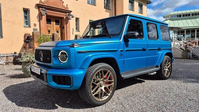 Blå Ny 2025 Mercedes G63 AMG AMG SUV | 3 000 000 kr - Bild 1/4