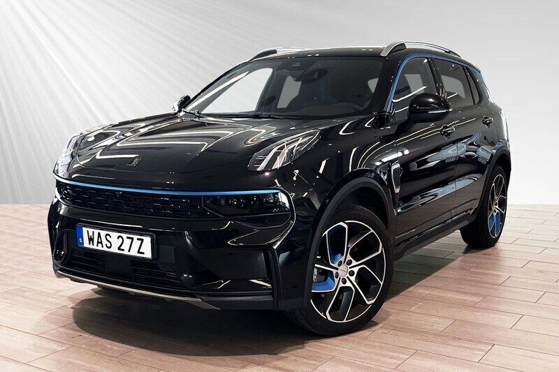 Svart Begagnad 2023 Lynk & Co 01 SUV | 319 900 kr (Marknadspris) - Bild 1/4