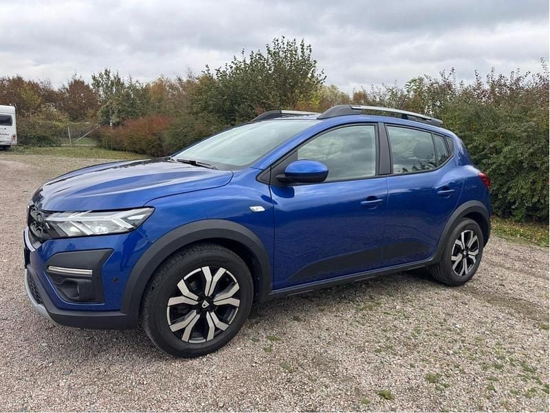 Begagnad 2021 Dacia Sandero Expression Halvkombi | 119 900 kr (Lite dyr) - Bild 1/4