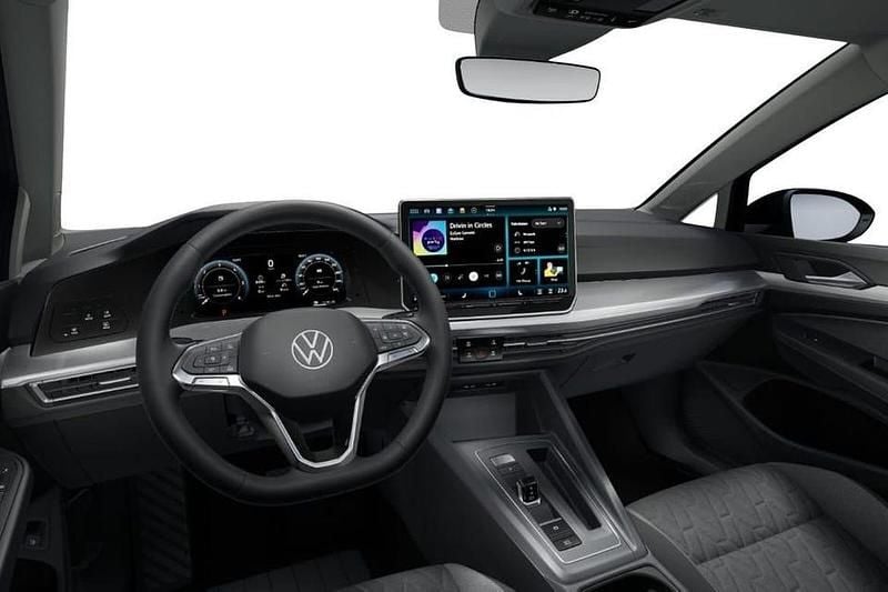 Ny VW Golf VIII 151 HK (111 kW) 2025 Halvkombi