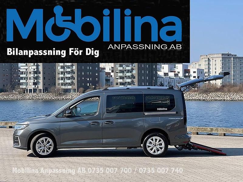 Begagnad 2025 Ford Tourneo Kombi | 539 000 kr - Bild 1/4