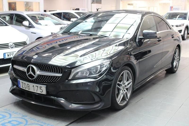 Svart Begagnad 2017 Mercedes CLA250 AMG Sedan | 149 000 kr (Bra pris) - Bild 1/4