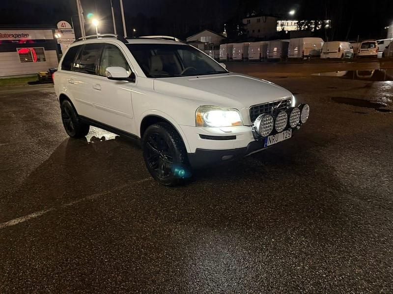 Begagnad 2010 Volvo XC90 SUV | 75 000 kr (Superpris) - Bild 1/4