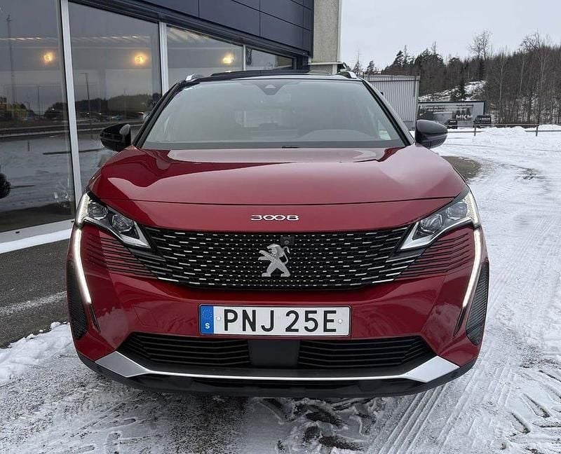 Begagnad Peugeot 3008 GT 301 HK (221 kW) 2021 Röd metalliclack SUV