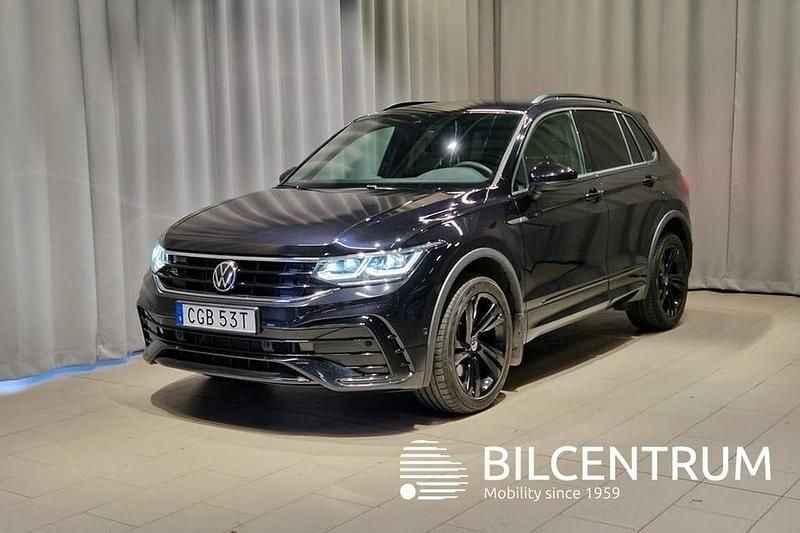 Begagnad VW Tiguan R-line 203 HK (149 kW) 2022 Svart SUV