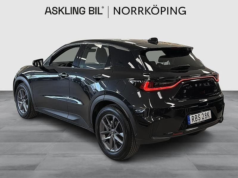 Begagnad Lexus LBX 136 HK (100 kW) 2024 Svart SUV