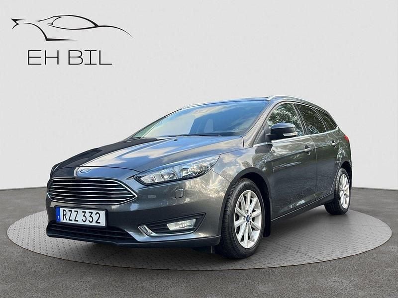 Mörkgrå (grå) Begagnad 2015 Ford Focus Titanium Kombi | 109 900 kr (Lite dyr) - Bild 1/4