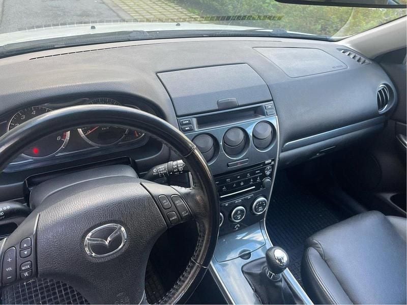 Begagnad Mazda 6 Touring 147 HK (108 kW) 2007 Grå Kombi