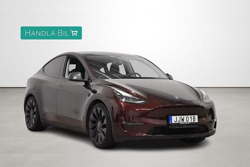 Begagnad Tesla Model Y Performance 392 kW (534 HK) 2023 Röd SUV