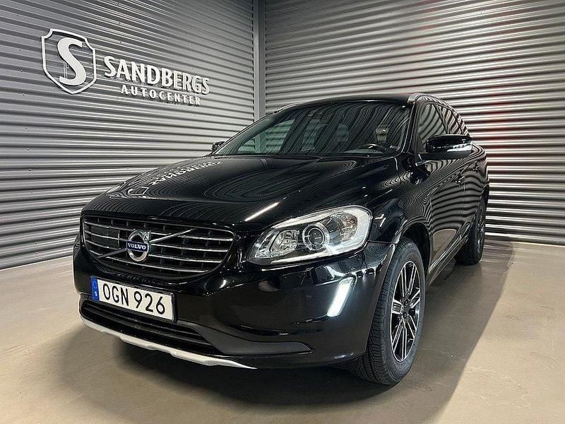 Svart Begagnad 2016 Volvo XC60 Standard SUV | 169 500 kr (Dyr) - Bild 1/4