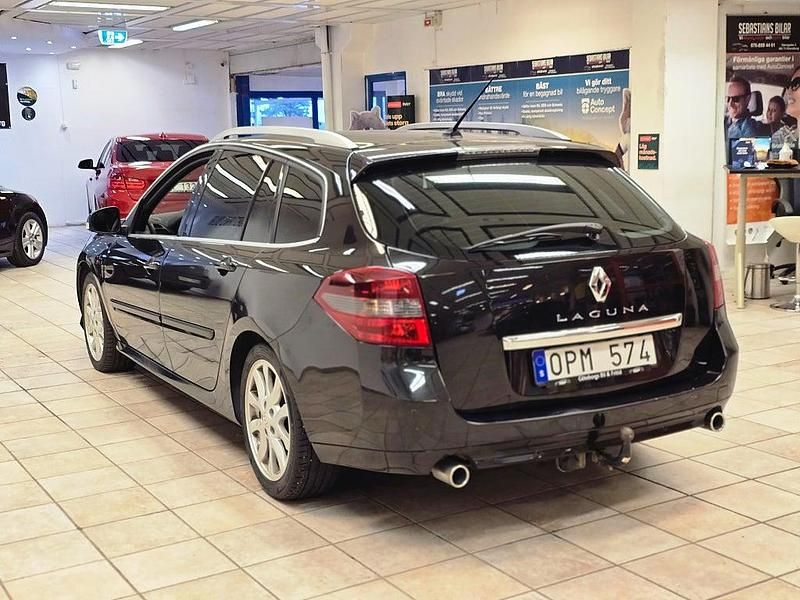 Begagnad Renault Laguna GrandTour 150 HK (110 kW) 2010 Svart Kombi