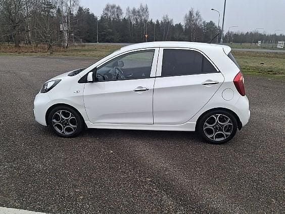 Vit Begagnad 2016 Kia Picanto Halvkombi | 45 000 kr (Bra pris) - Bild 1/3