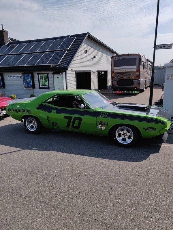 Begagnad Dodge Challenger 408 HK (300 kW) 1970 Grön Sportkupé