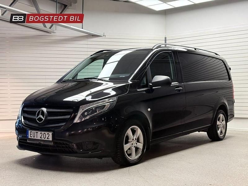 Begagnad Mercedes Vito 190 HK (139 kW) 2017 Obsidiansvart metallic Van