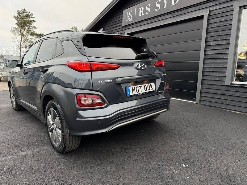 Begagnad Hyundai Kona Premium 150 kW (204 HK) 2020 Grå SUV