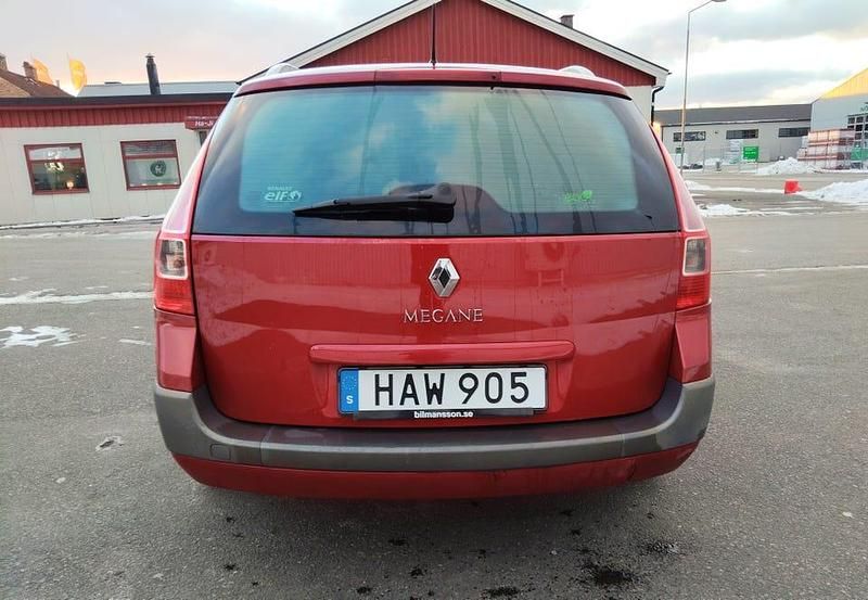 Begagnad Renault Mégane III 105 HK (77 kW) 2008