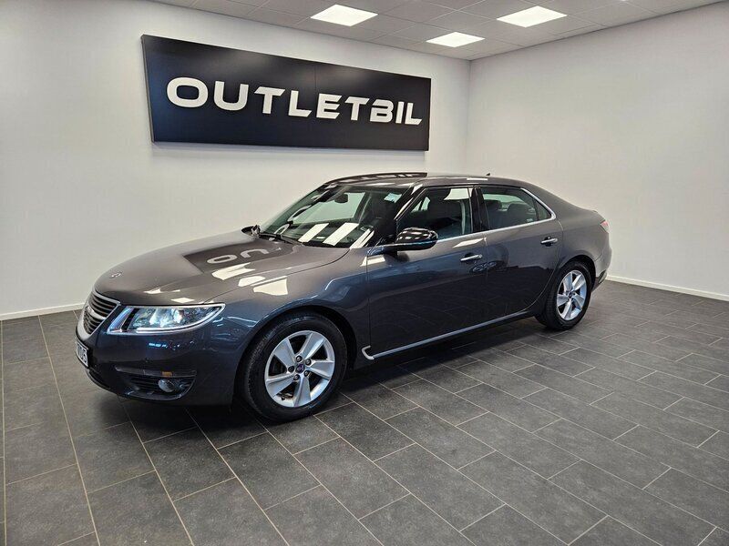 Grå Begagnad 2010 Saab 9-5 Vector Sedan | 119 000 kr (Marknadspris) - Bild 1/4