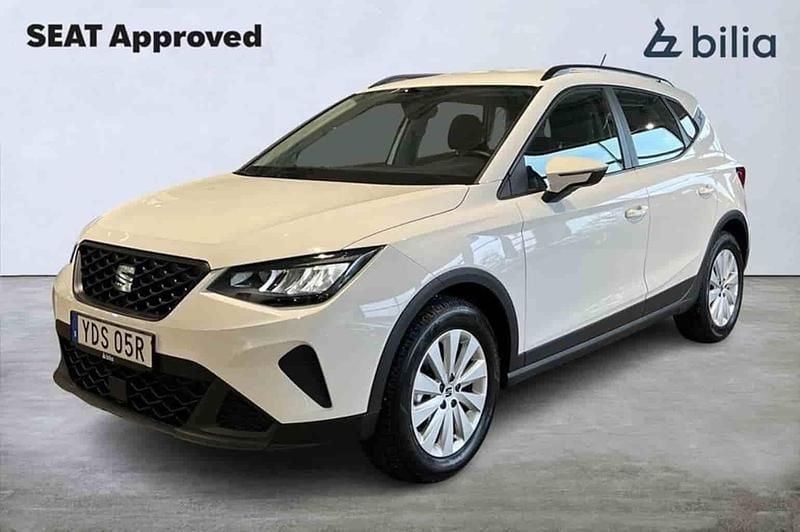 Vit Begagnad 2024 Seat Arona SUV | 199 900 kr (Marknadspris) - Bild 1/1