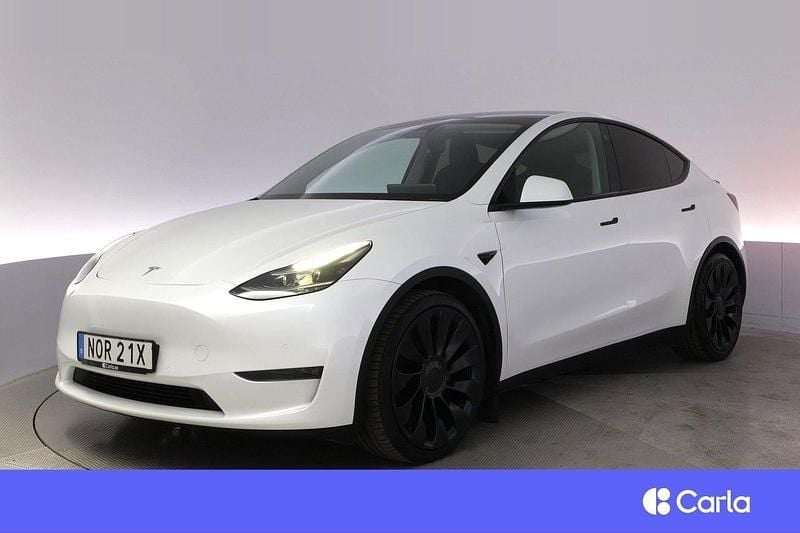 Vit Begagnad 2022 Tesla Model Y Performance SUV | 379 900 kr - Bild 1/4
