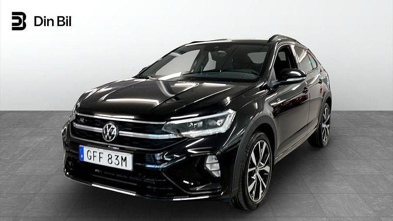 Svart Begagnad 2025 VW Taigo R-line SUV | 274 900 kr (Marknadspris) - Bild 1/4