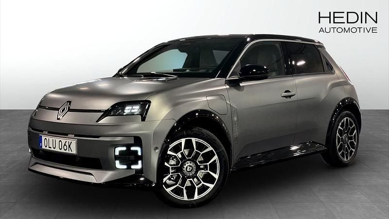 Grå Begagnad 2026 Renault 5 E-Tech | 399 900 kr - Bild 1/4