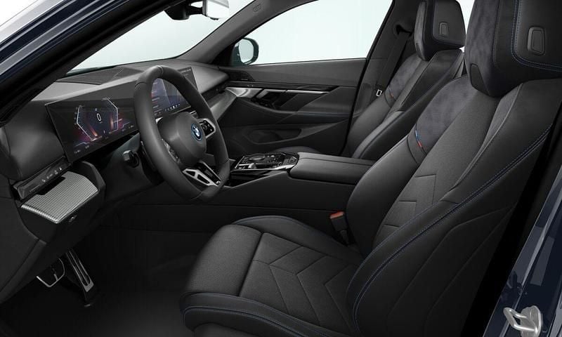 Ny BMW i5 Shadowline 289 kW (394 HK) 2025 Kombi