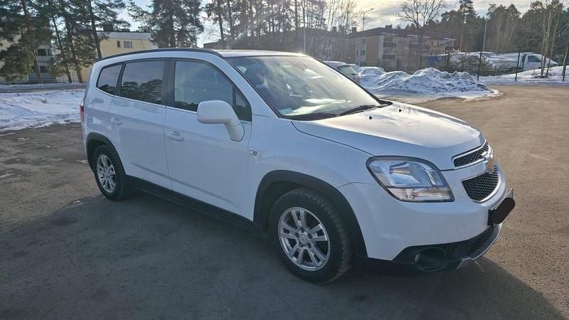 Begagnad Chevrolet Orlando 141 HK (103 kW) 2012 Minibuss
