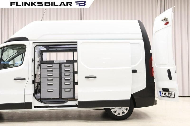 Vit Begagnad 2021 Renault Trafic Van | 248 750 kr (Marknadspris) - Bild 1/4