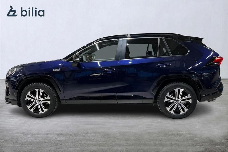 Begagnad Toyota RAV4 Premium 310 HK (228 kW) 2021 Blå SUV