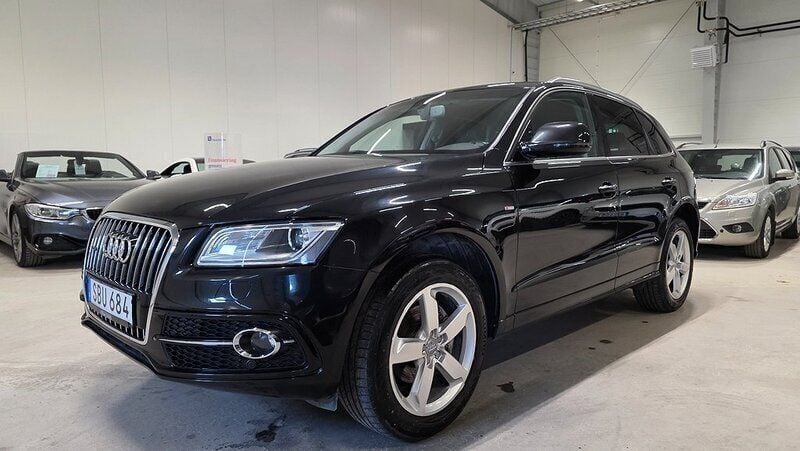 Svart Begagnad 2016 Audi Q5 Sport SUV | 179 500 kr (Marknadspris) - Bild 1/4