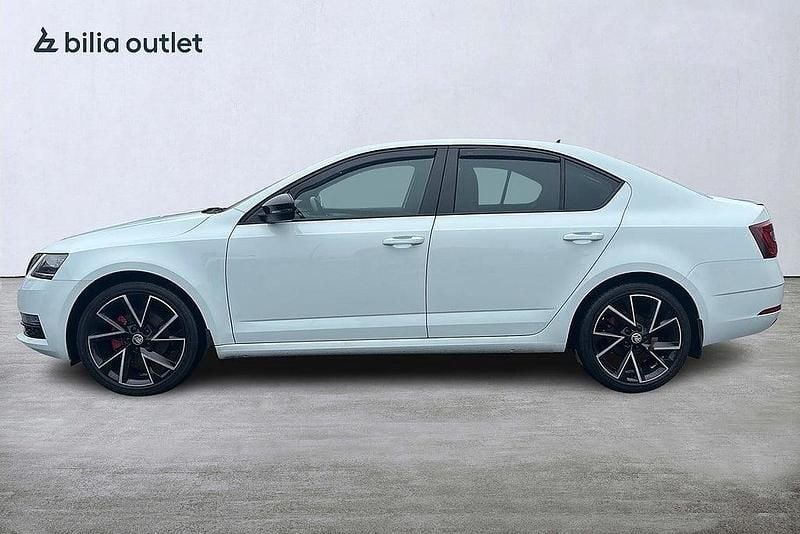 Begagnad Skoda Octavia Style 150 HK (110 kW) 2019 Vit Halvkombi