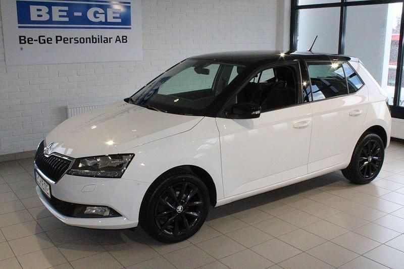 Vit Begagnad 2020 Skoda Fabia Style Halvkombi | 154 000 kr (Lite dyr) - Bild 1/4