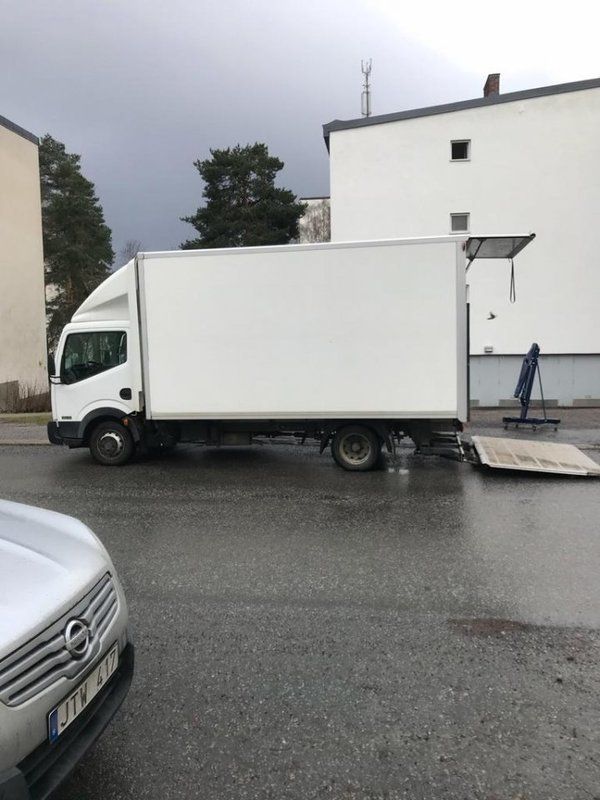 Nissan cabstar f24