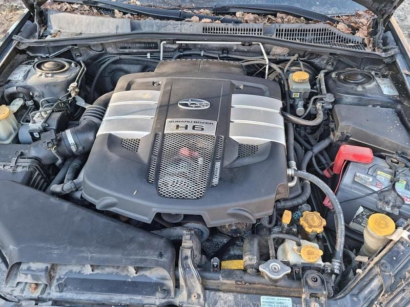 Grön Begagnad 2005 Subaru Legacy Sedan | 15 000 kr (Superpris) - Bild 1/3