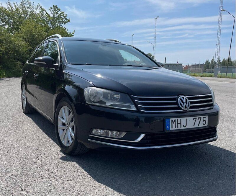 Svart Begagnad 2012 VW Passat GT Kombi | 69 000 kr (Marknadspris) - Bild 1/4