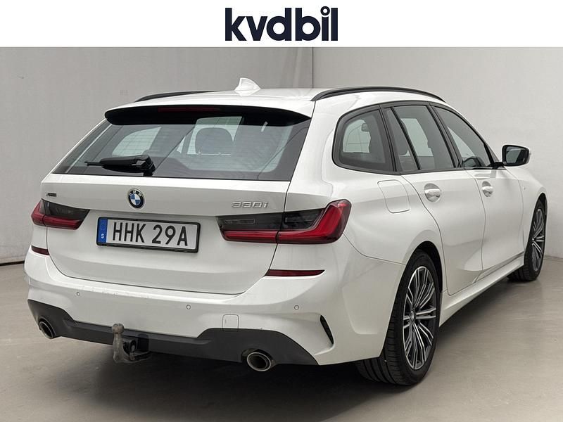 Begagnad BMW 330 M Sport 2021 Vit Kombi