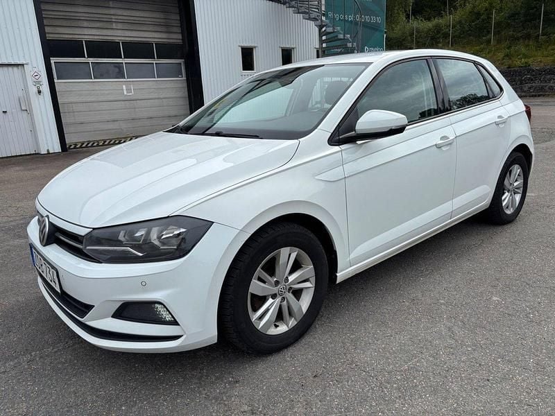 Begagnad 2018 VW Polo Halvkombi | 64 800 kr (Superpris) - Bild 1/4