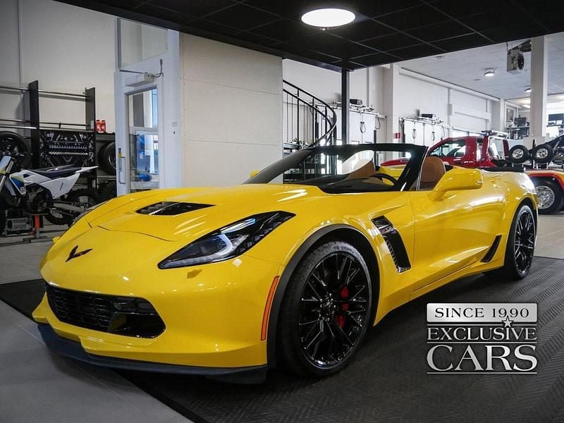 Gul Begagnad 2015 Chevrolet Corvette C7 Cab | 1 049 000 kr - Bild 1/4