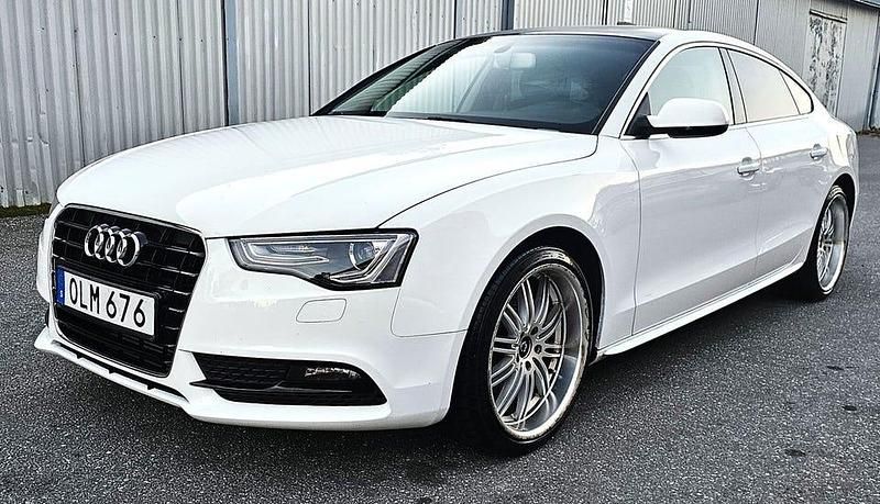 Vit Begagnad 2014 Audi A5 Sportback Comfort Halvkombi | 149 900 kr (Lite dyr) - Bild 1/4