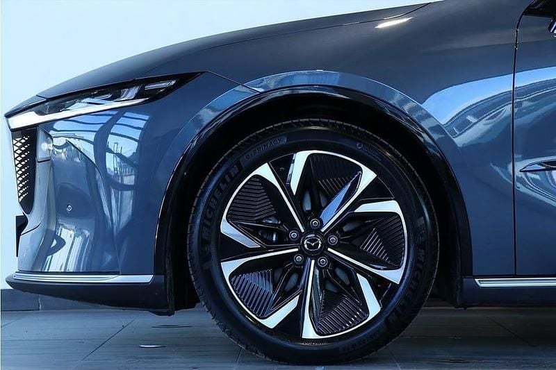 Ny Mazda 6e Takumi-Line 189 kW (258 HK) 2025 Grå Halvkombi