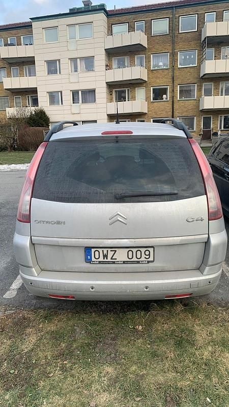 Begagnad Citroën Grand C4 Picasso 120 HK (88 kW) 2010 Minibuss