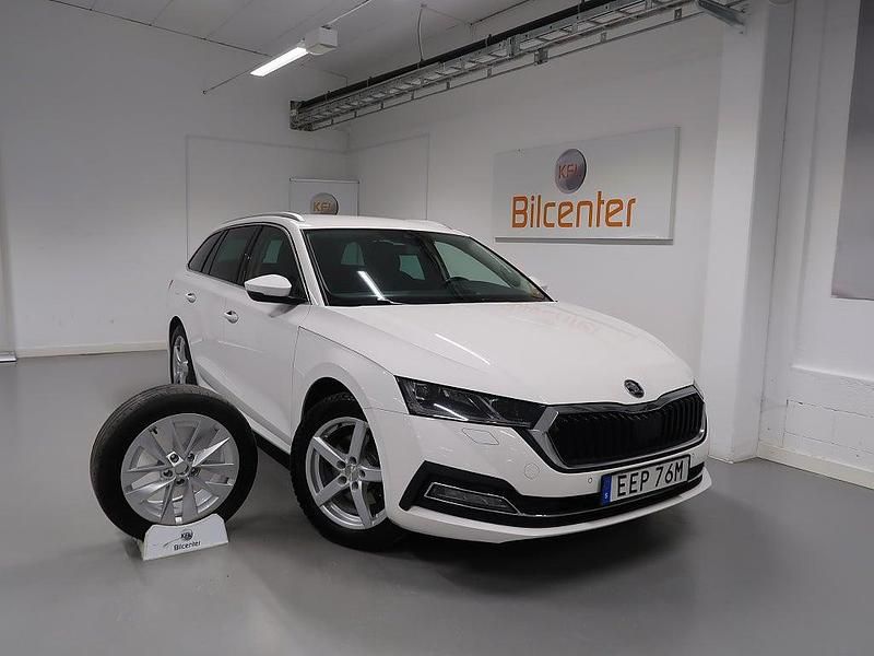 Begagnad Skoda Octavia Style 150 HK (110 kW) 2021 Vit Kombi