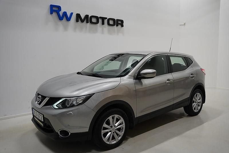 Begagnad Nissan Qashqai 116 HK (85 kW) 2015 Silver SUV